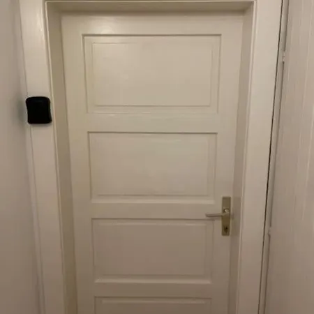Bluestar For 4 People With A Kitchen And Free Parking * 卢布尔雅那