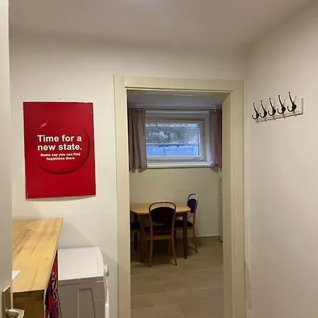 Bluestar For 4 People With A Kitchen And Free Parking 公寓 *
